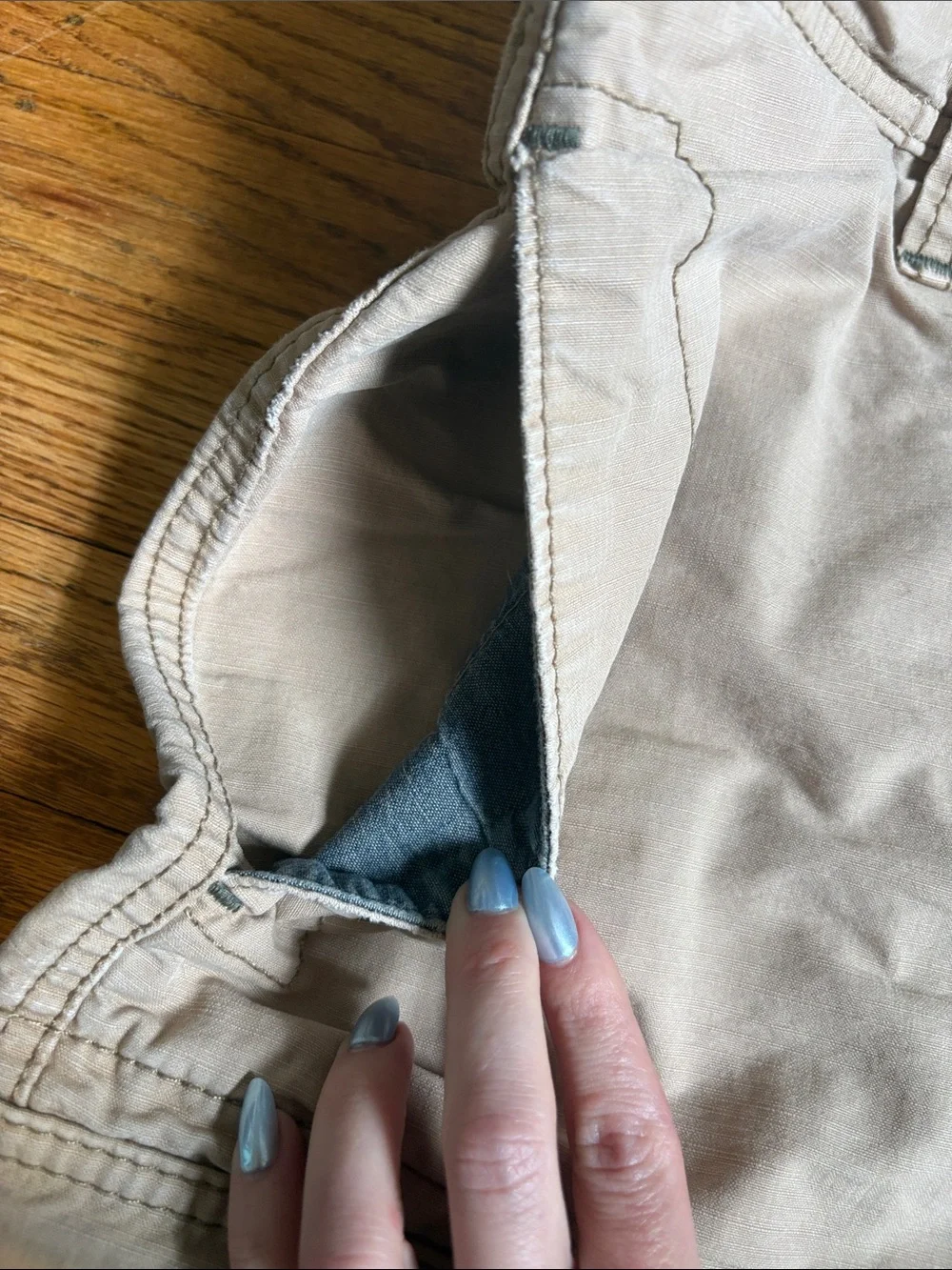 True Religion - Men's Khaki Cargo Shorts